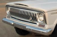 67 - 70 Wagoneer with Razor Grill